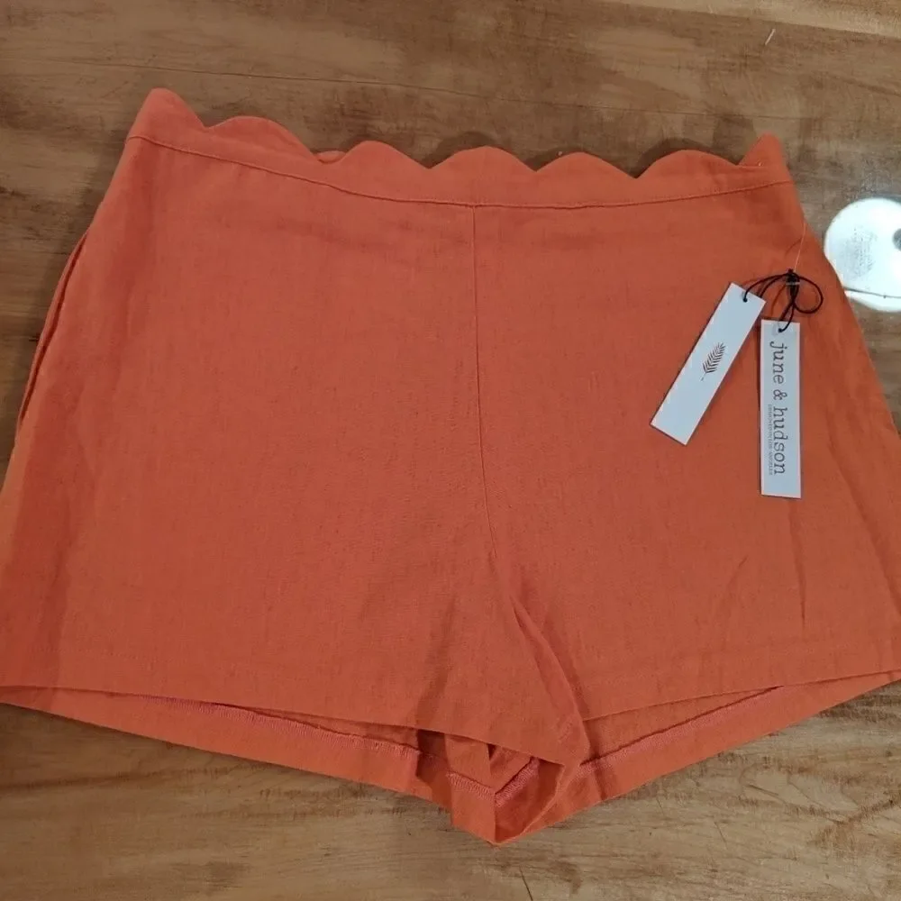 June & Hudson scalloped linen shorts orange large